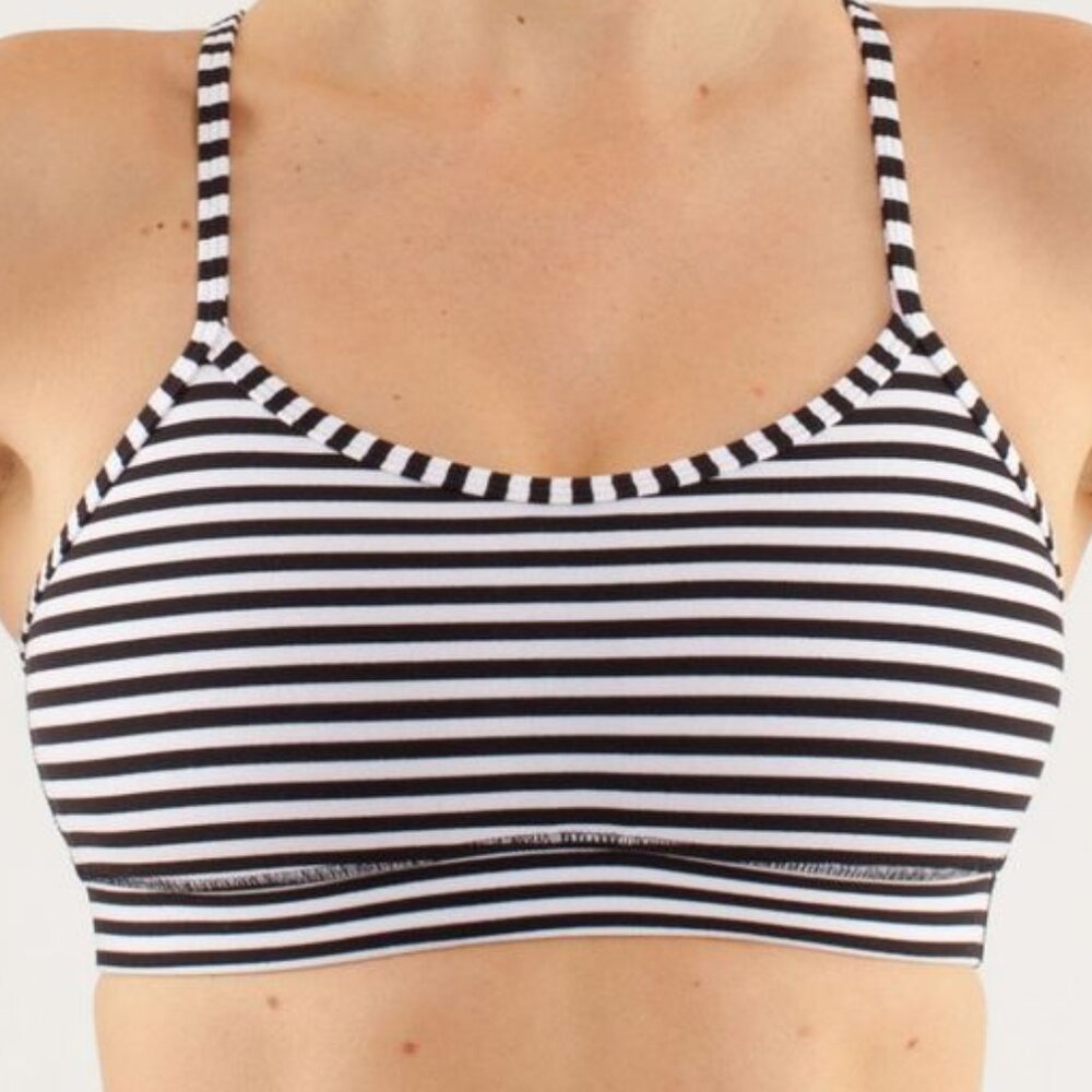 Lululemon Flow Y Bra IV - Classic Stripe Black White - Size 4
